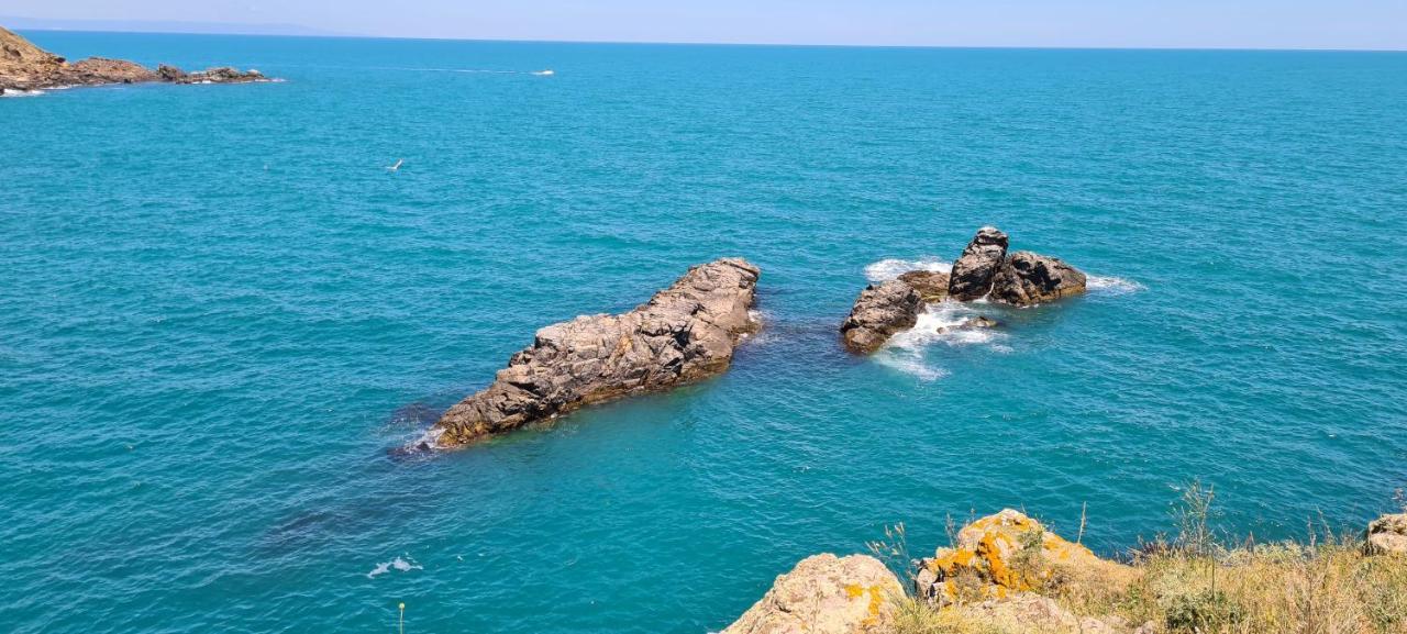 Apartman Horizont II - Side Sea View Sozopol Bagian luar foto